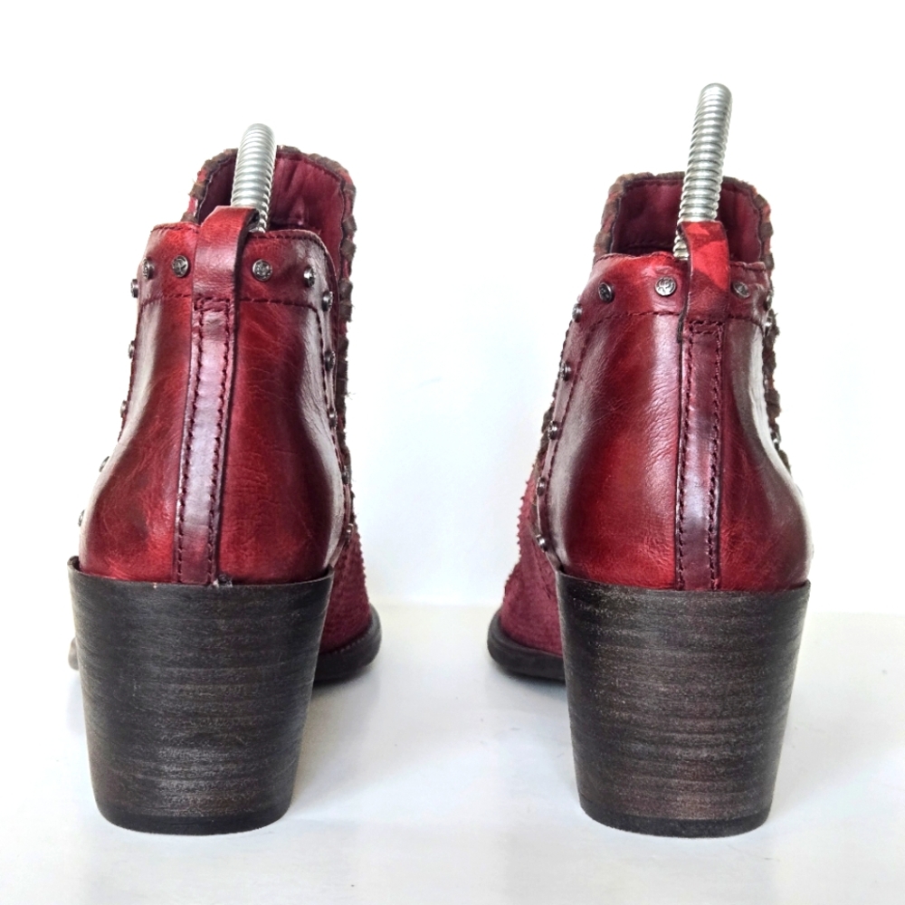 OTBT Santa Fe New Red booties size 8 - Picture 3 of 8